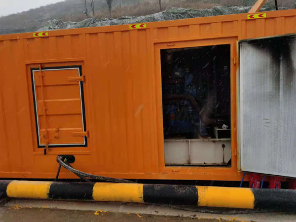 兰陵发电机出租 发电机的工作原理介绍