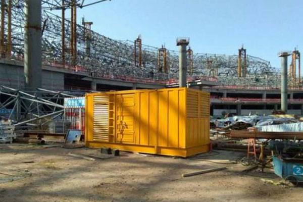兰陵发电机出租如何判断空气滤清器是否需要更换？