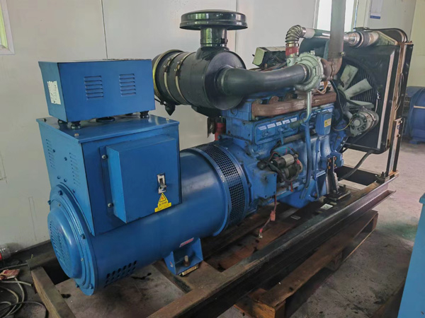 兰陵100kW柴油发电机组使用多级机油有哪些优缺点？